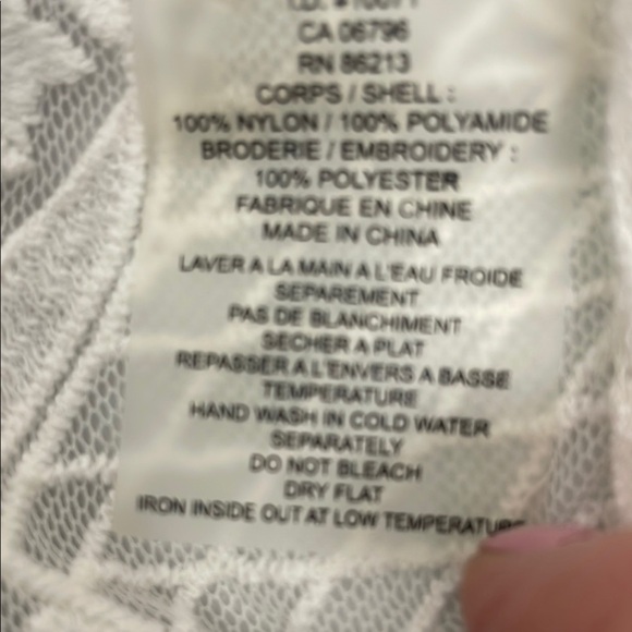 Tristan Cream Sheer Lace Blouse 3/4 Sleeve Round Neck Button Down Back Size S - Picture 16 of 16